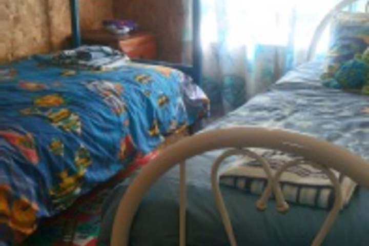 Room 93 of 407
