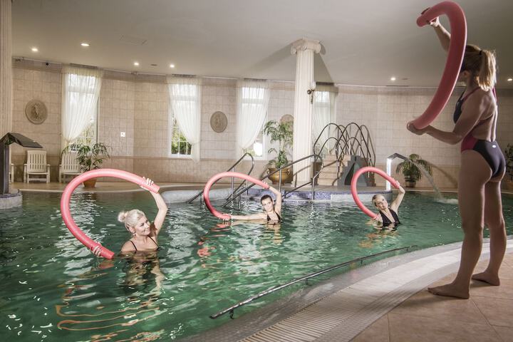 Pool 12 of 38