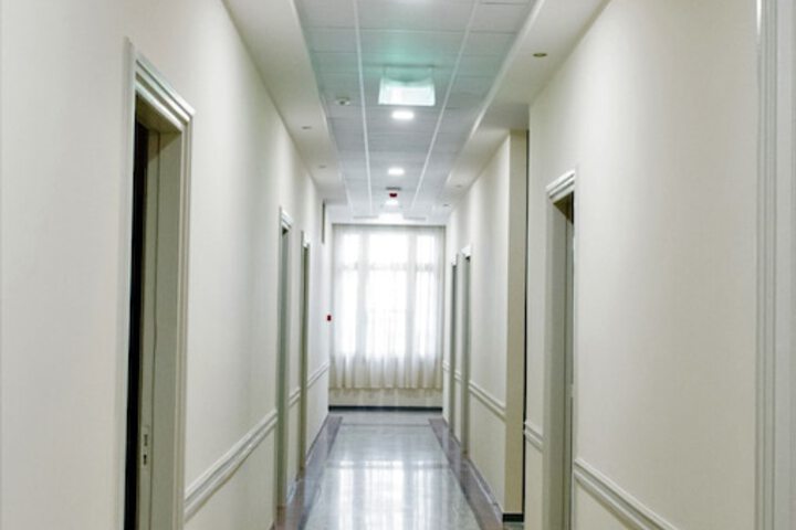 Ballroom/Hall 37 of 44