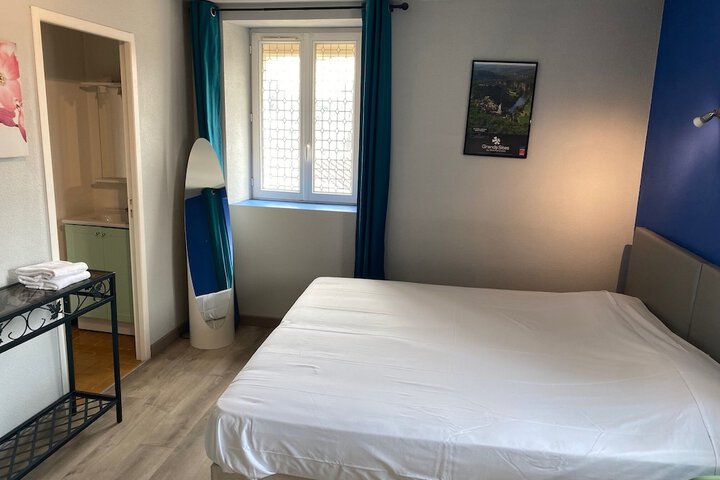 Room 4 of 11