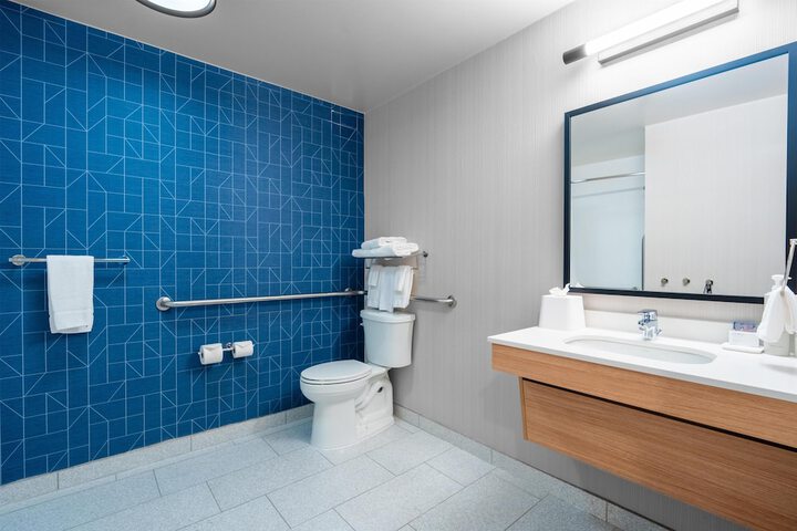 Clean Restrooms