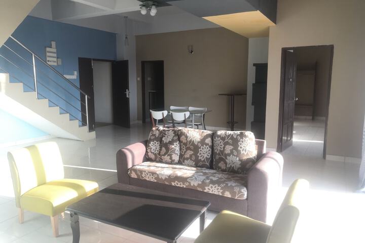 Globallon Apartment Hotel