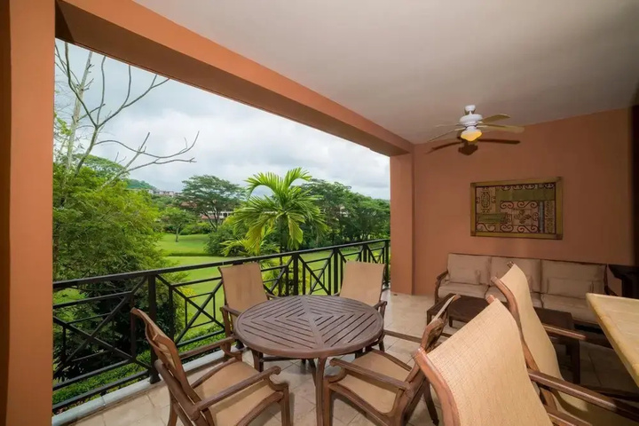 Terrace/Patio 7 of 17