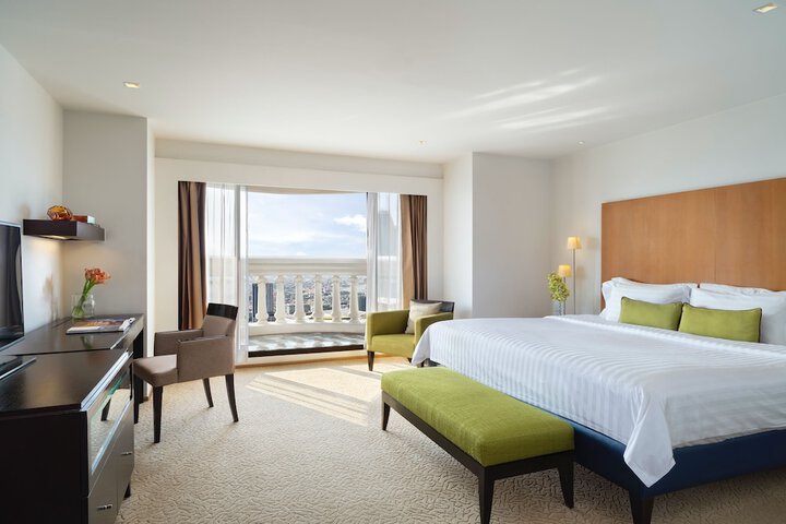 Room 29 of 206