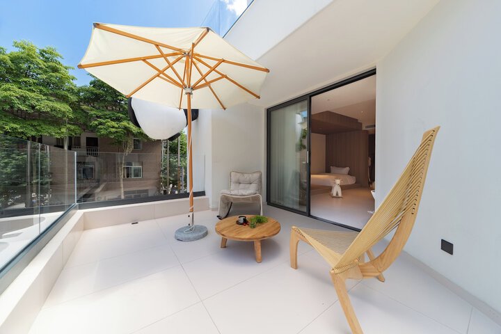 Terrace/Patio 39 of 57