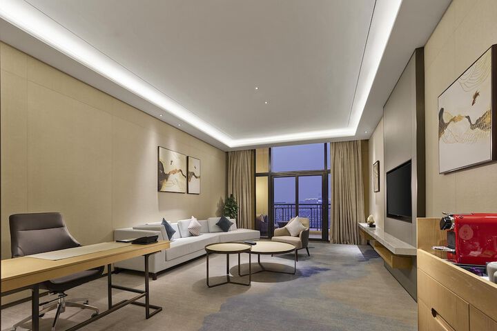 Room 11 of 58