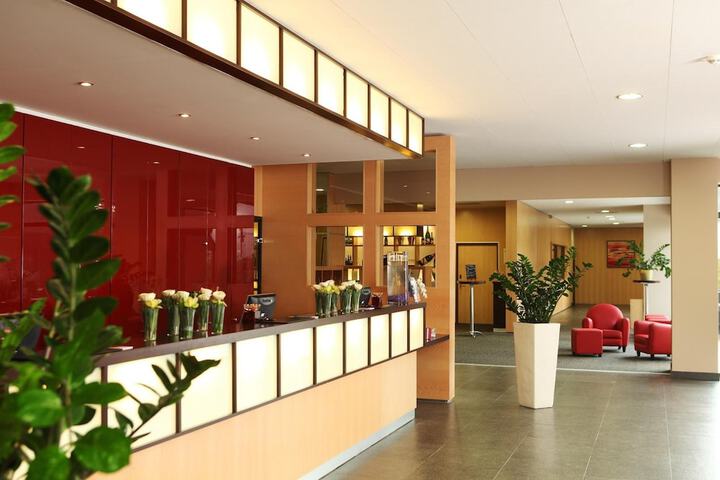 Lobby Entry