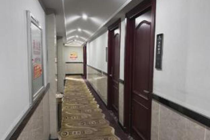 99 Express Hotel