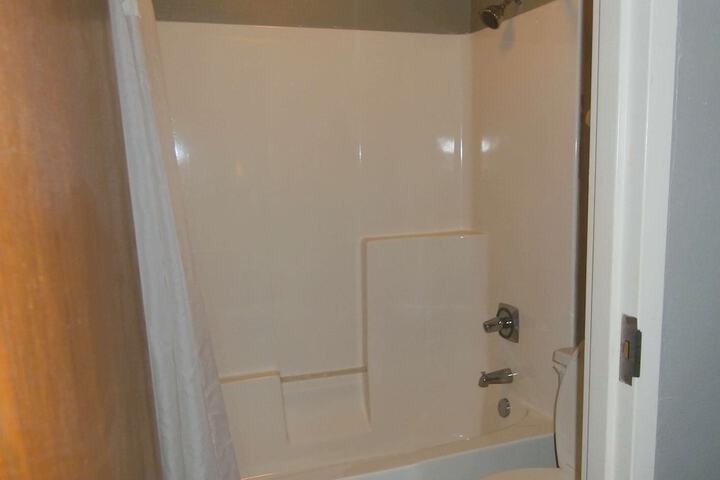 1 Double Bed (2 of 13)
