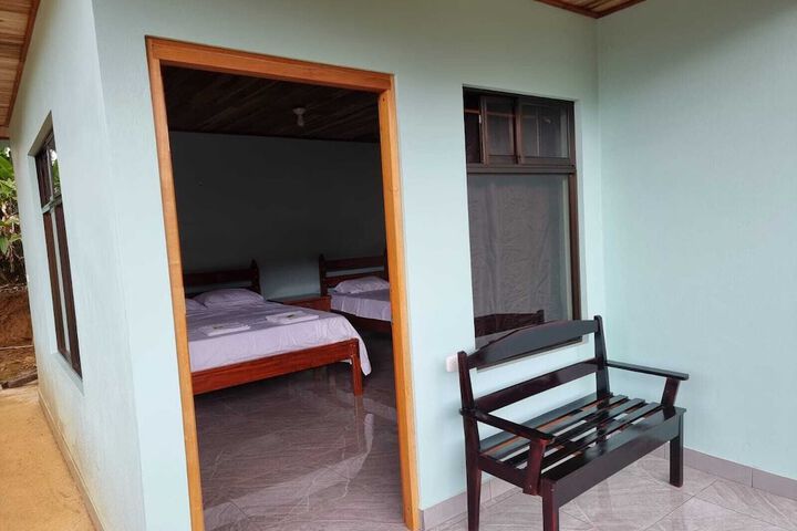 Cabinas El Pilon Rio Celeste
