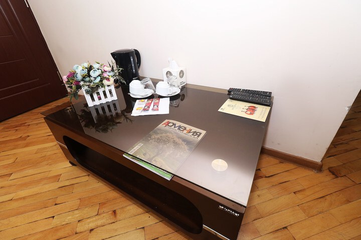 Room 26 of 190