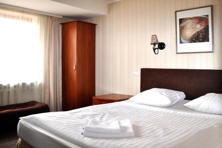 Room 19 of 62