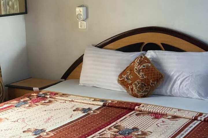 Monipee Hotel