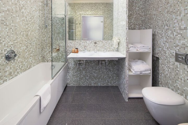 Clean Restrooms