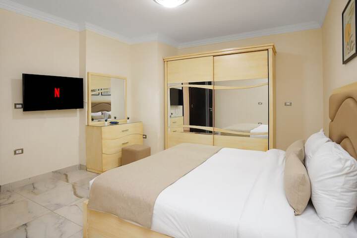 Room 16 of 86