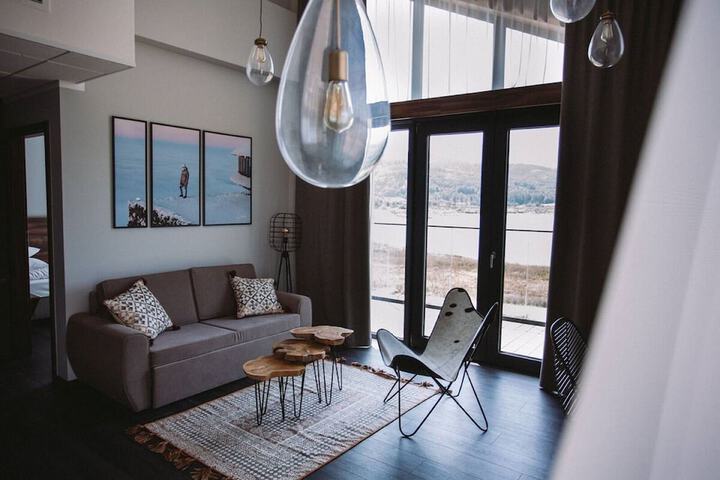 Room 10 of 46