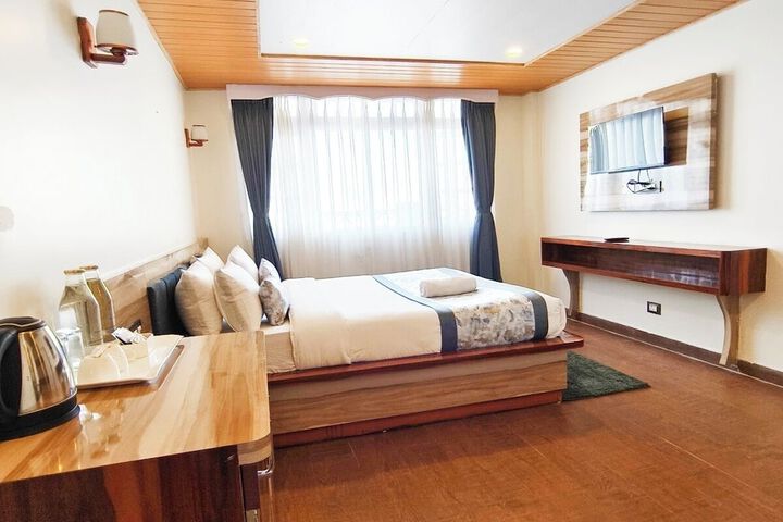 Room 7 of 35