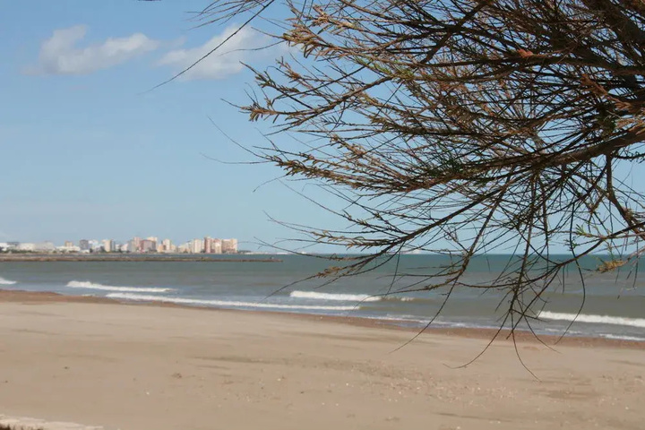 Beach 23 of 37