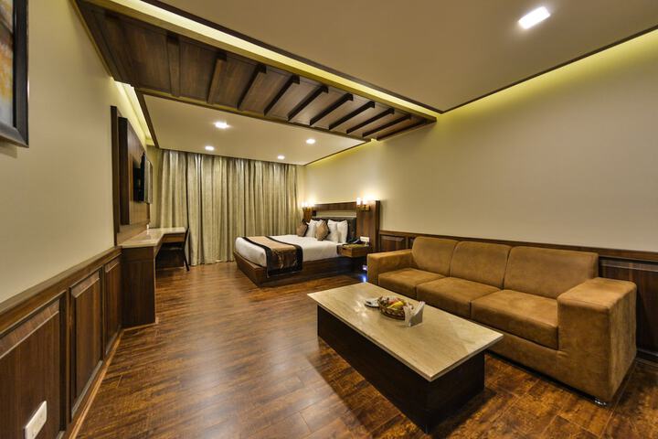 Room 18 of 55
