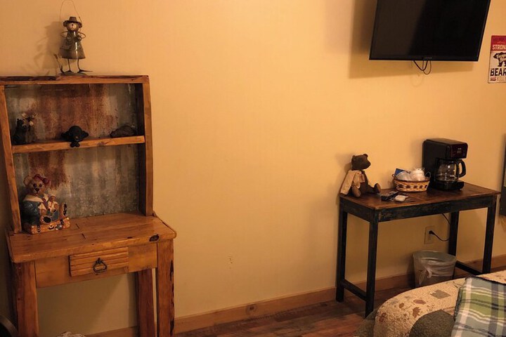 Room 36 of 63