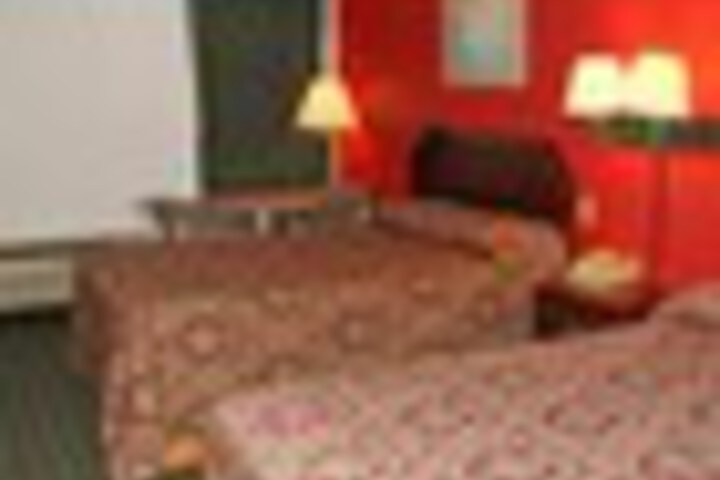 Room 14 of 30