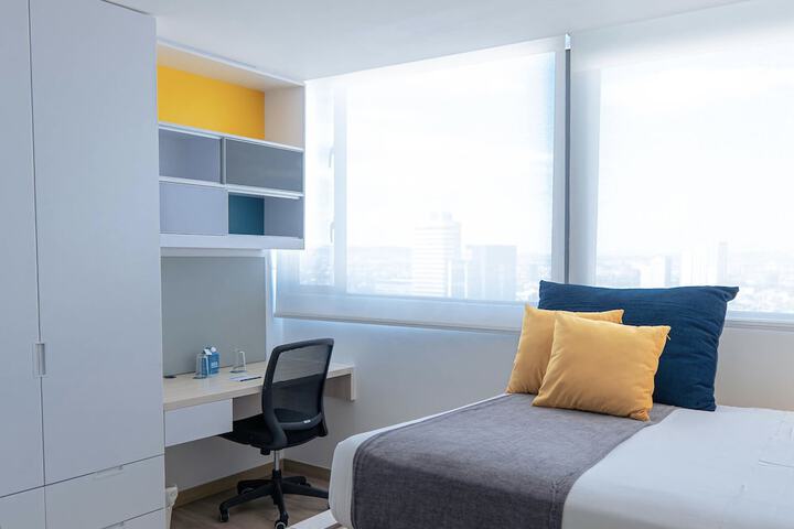 Room 36 of 108