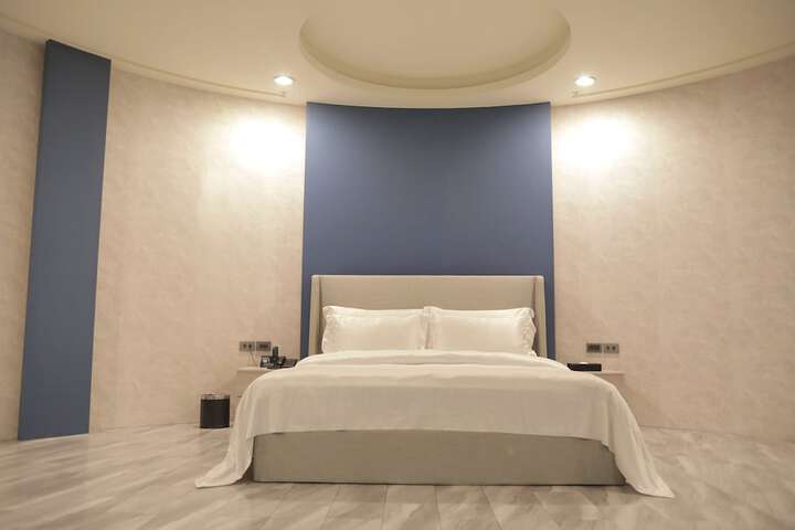 Room 7 of 41