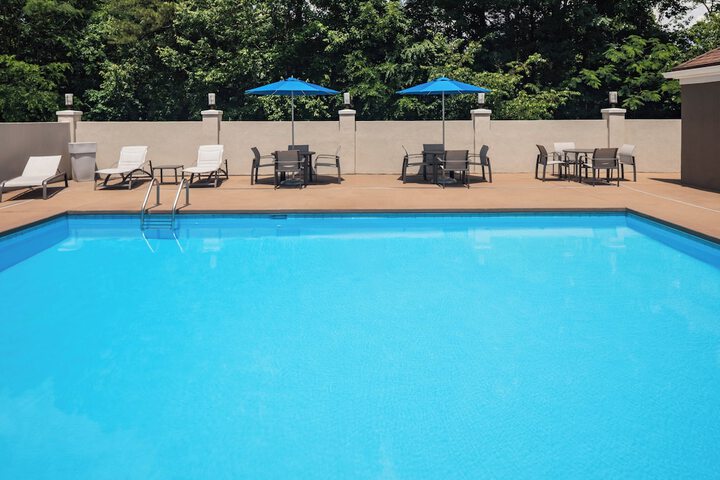 Pool Hotel