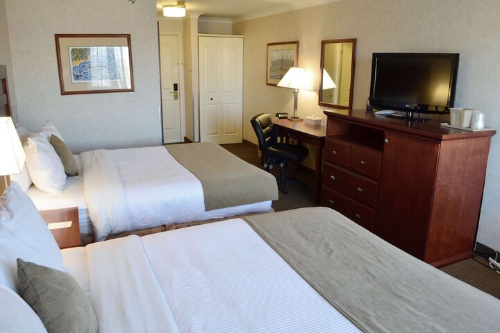 Room 6 of 37