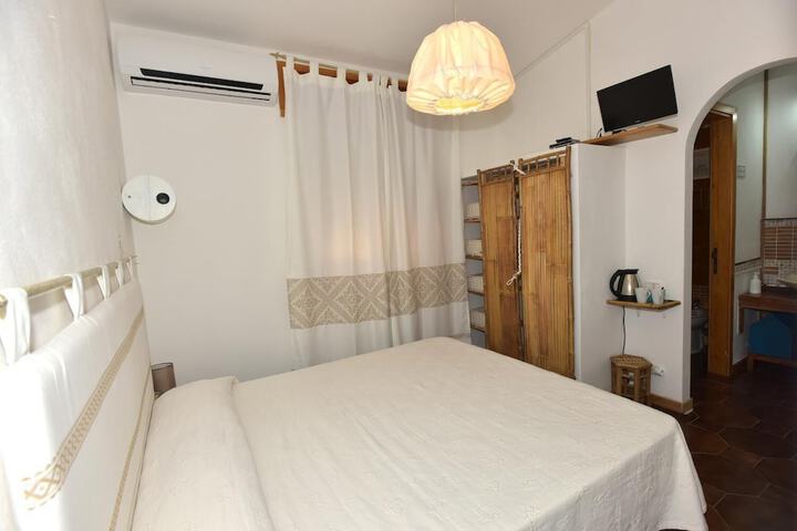 Room 17 of 20