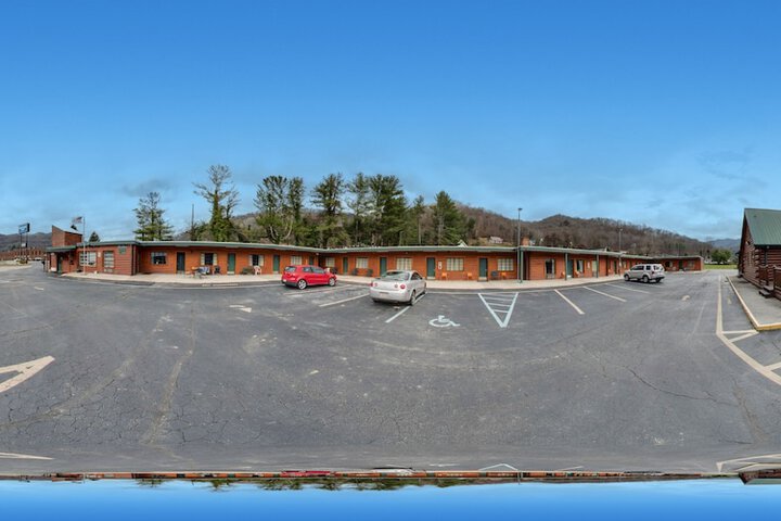 Hotel 63 of 63