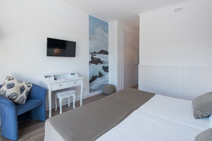 Room 10 of 36