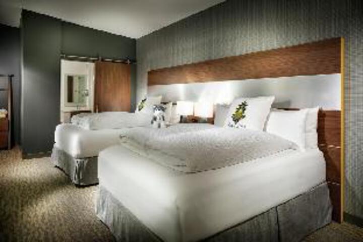 Room 8 of 8