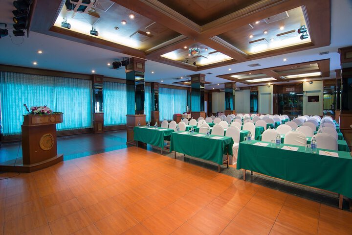Meeting 49 of 61