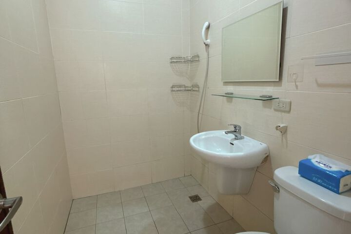 Room 44 of 56