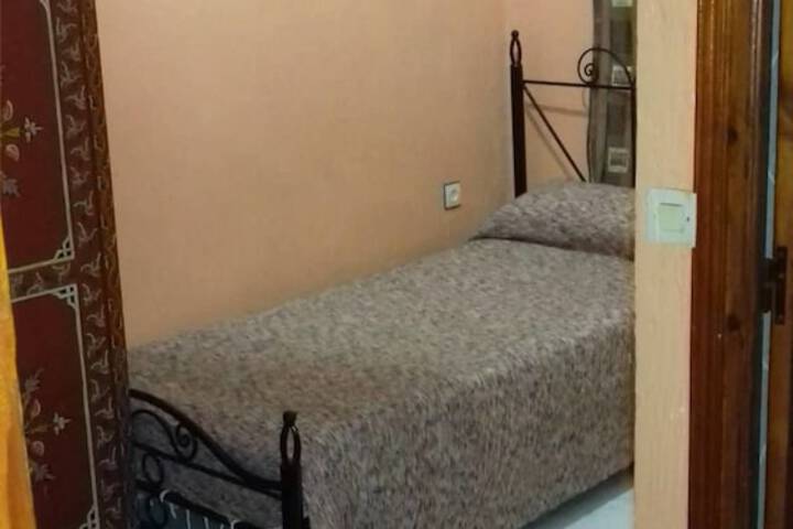 Room 4 of 51