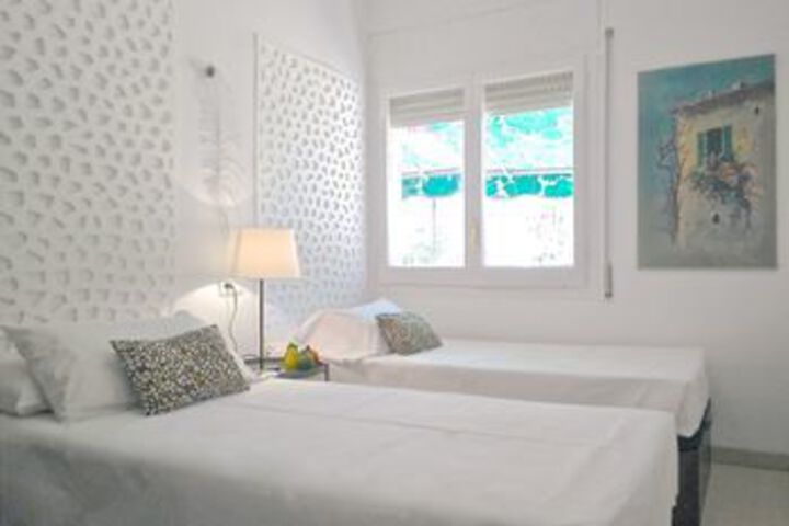 Room 45 of 102