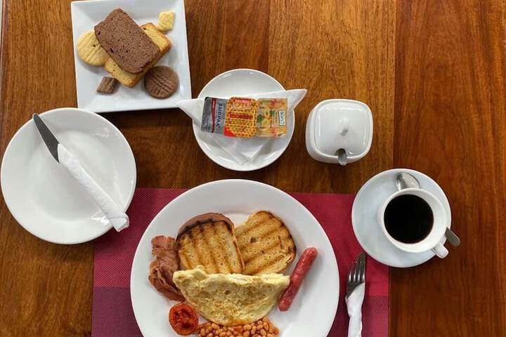 Breakfast/Coffee Service 23 of 29
