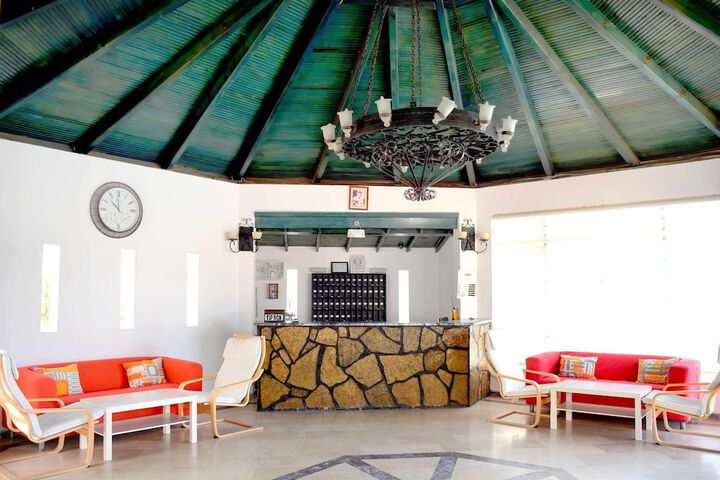 Hotel Interior 2 of 33