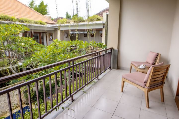 Terrace/Patio 13 of 40