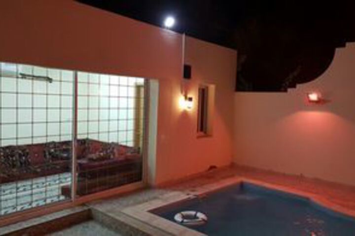 Pool 79 of 94