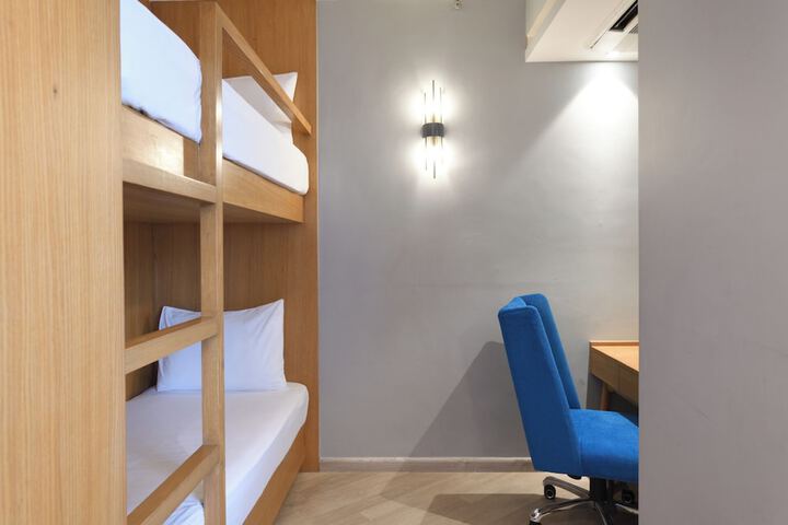 Room 45 of 69