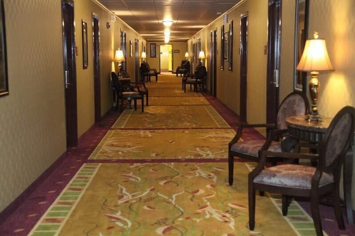 Ballroom/Hall 35 of 42