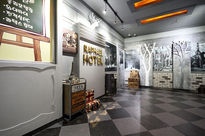Hotel Interior 14 of 80
