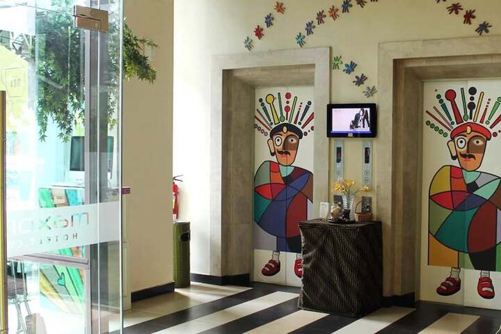 Guest Lobby