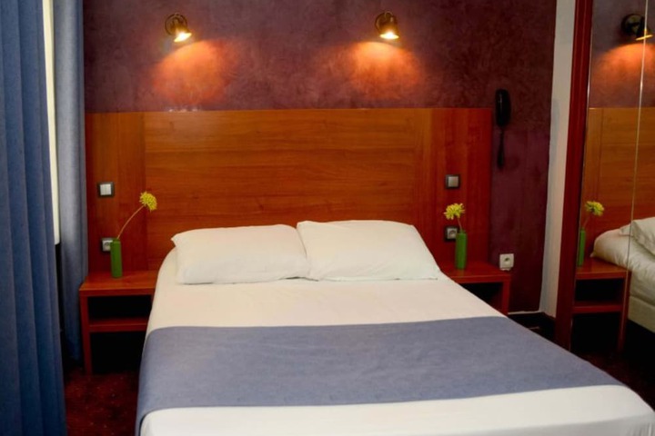 Room 20 of 40