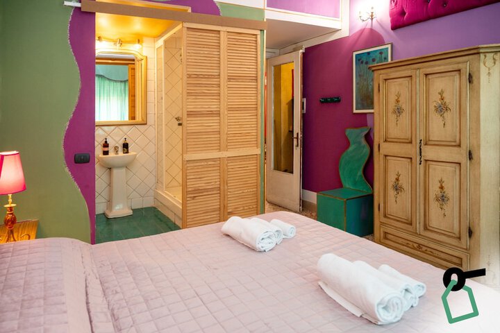 Room 14 of 38