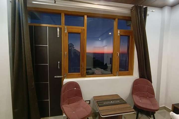 Room 19 of 31