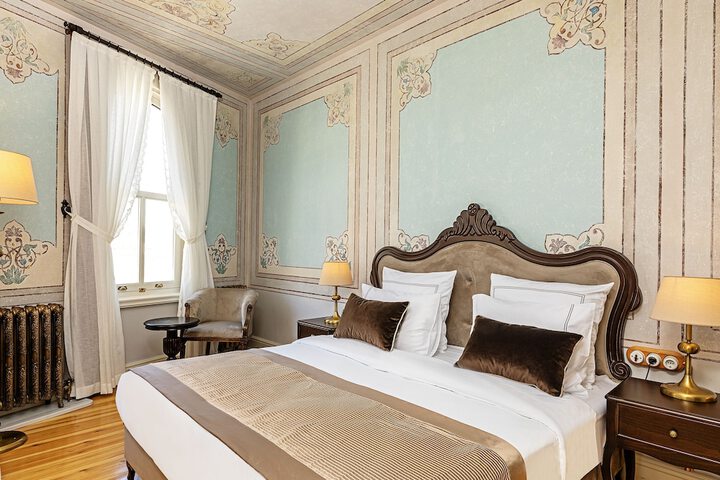 Room 20 of 83