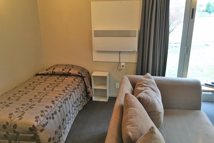 Room 51 of 92